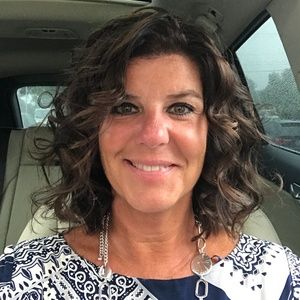 Meet your Posher, Renee